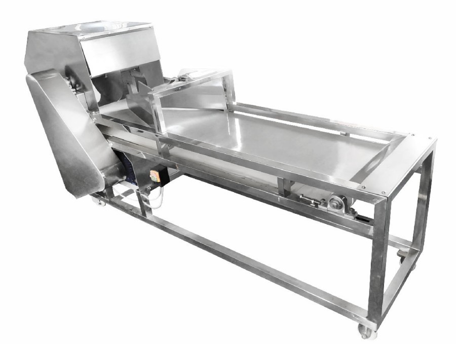 Pumpkin splitting machine